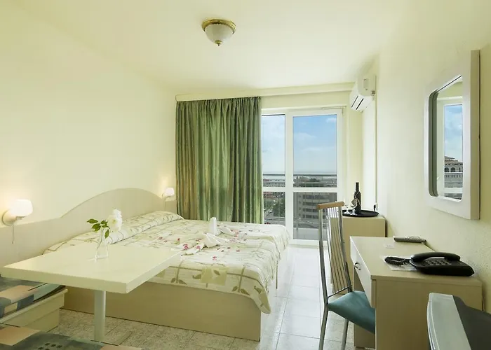 Hotell Svejest Slăntjev Brjag